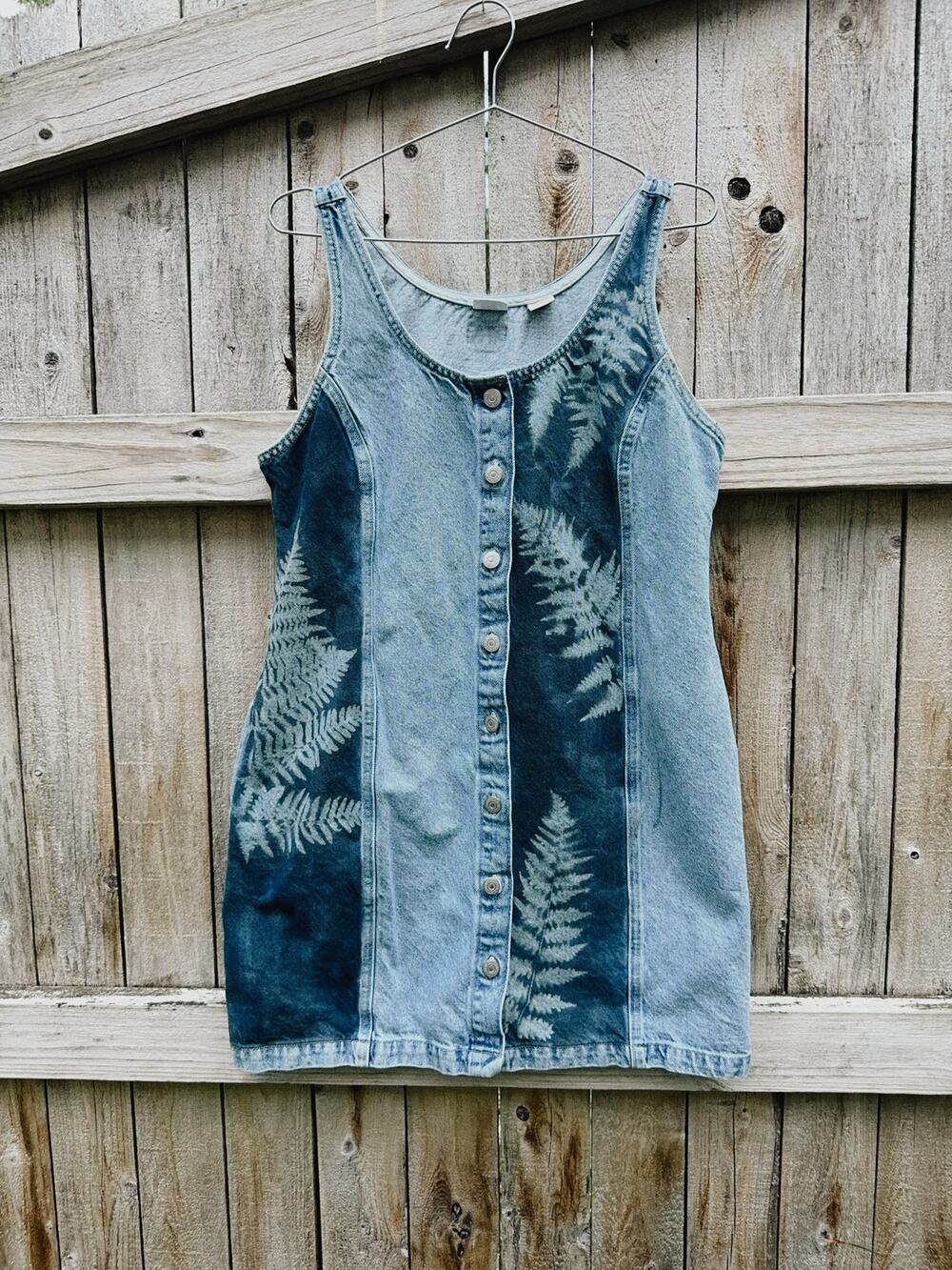 one of one sunprinted denim button up dress | leviโs denim mini dress โ size L